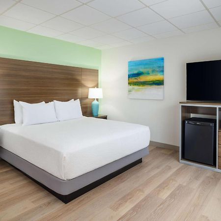 Best Western Naples Inn & Suites Buitenkant foto